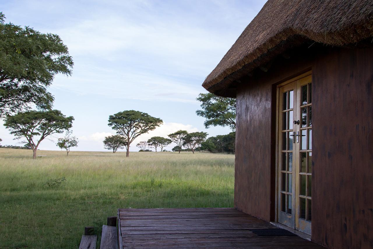 Ezemvelo Nature Reserve Hotell Vaalplaas Exteriör bild